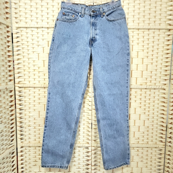 Levi's Women's Blue Jeans - Picture 1 of 9